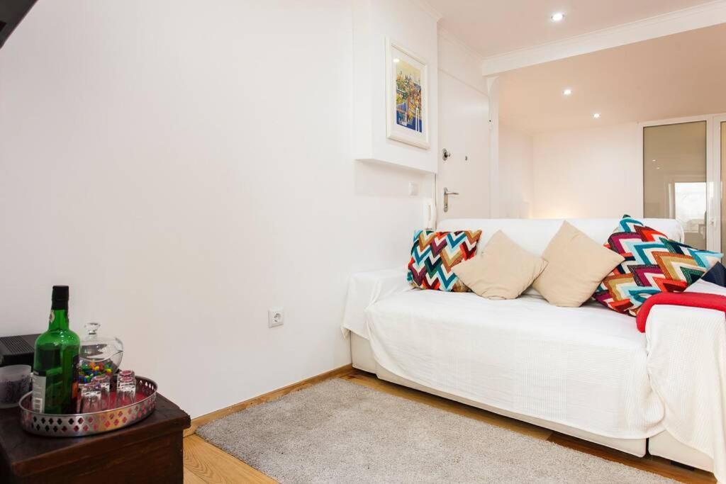 Charming Studio In Mouraria 리스본 외부 사진
